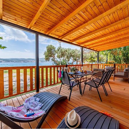Mobile Homes Camp Perna - Adriatic Kampovi โอเรบิก ภายนอก รูปภาพ