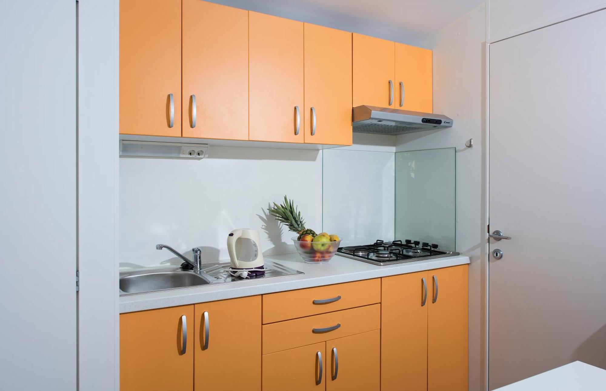 Mobile Homes Camp Perna - Adriatic Kampovi โอเรบิก ภายนอก รูปภาพ