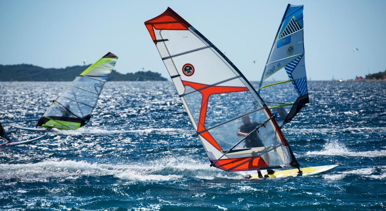 Mobile Homes Camp Perna - Adriatic Kampovi โอเรบิก ภายนอก รูปภาพ