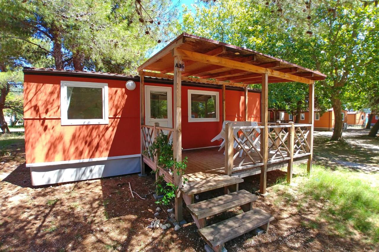 Mobile Homes Camp Perna - Adriatic Kampovi โอเรบิก ภายนอก รูปภาพ