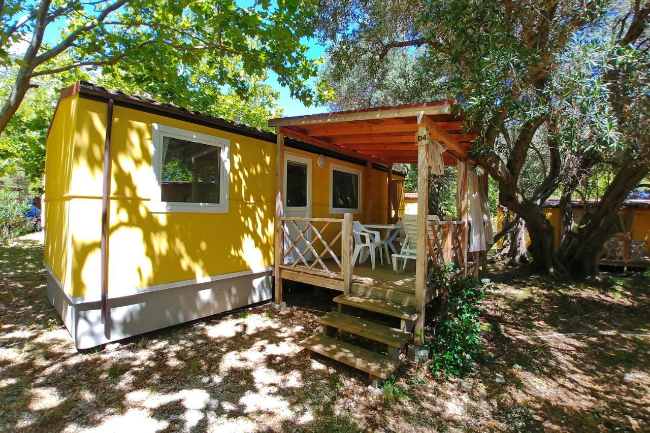 Mobile Homes Camp Perna - Adriatic Kampovi โอเรบิก ภายนอก รูปภาพ