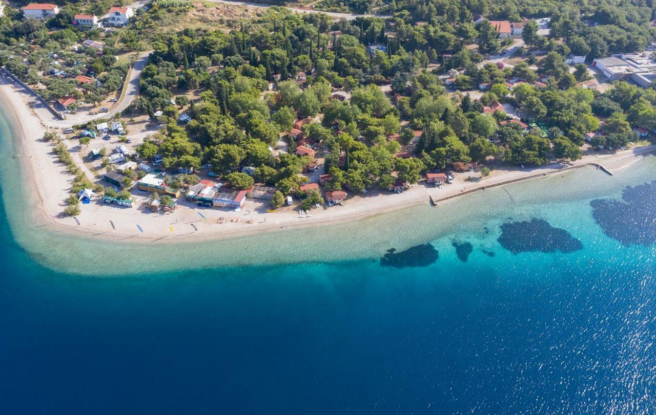 Mobile Homes Camp Perna - Adriatic Kampovi โอเรบิก ภายนอก รูปภาพ